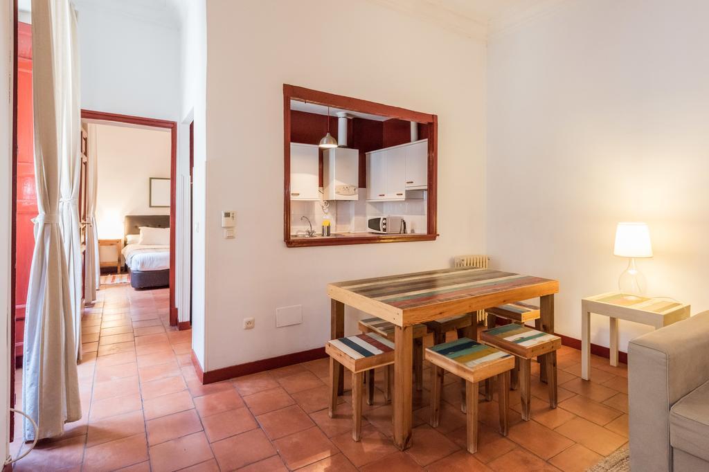 Apartamentos Madrid Centro W Ngoại thất bức ảnh