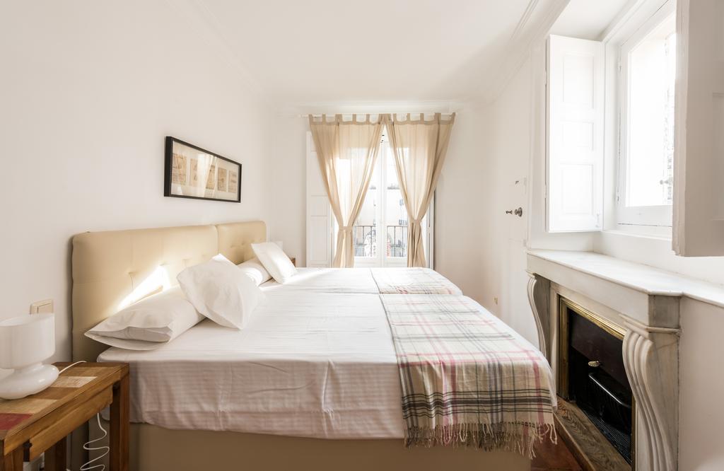 Apartamentos Madrid Centro W Ngoại thất bức ảnh