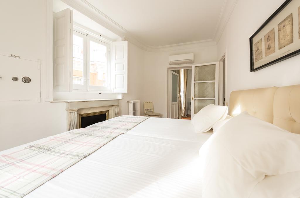 Apartamentos Madrid Centro W Ngoại thất bức ảnh