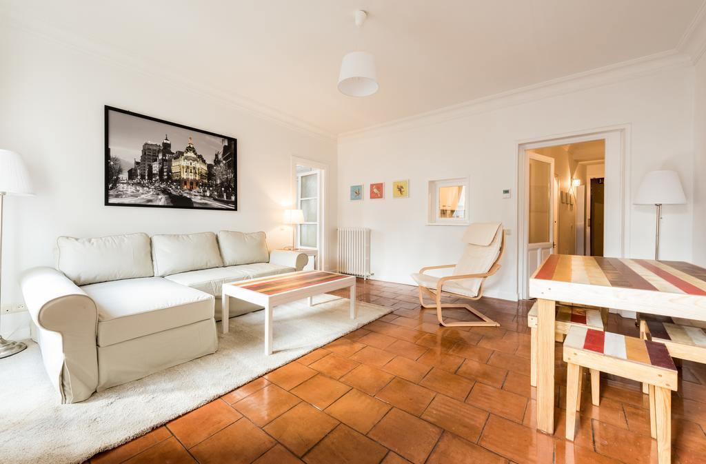 Apartamentos Madrid Centro W Ngoại thất bức ảnh