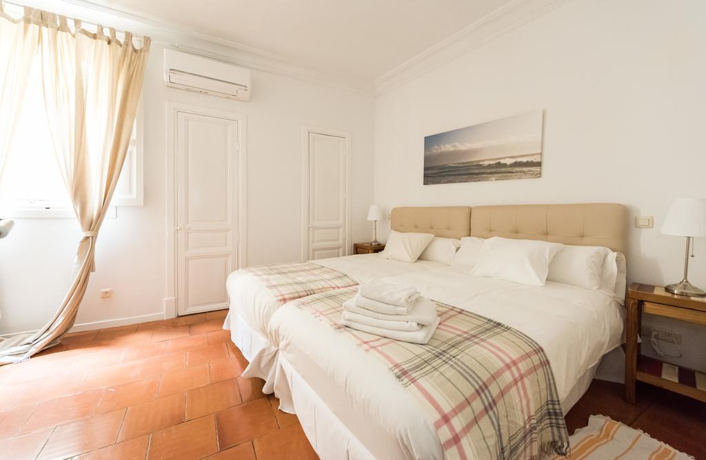 Apartamentos Madrid Centro W Ngoại thất bức ảnh
