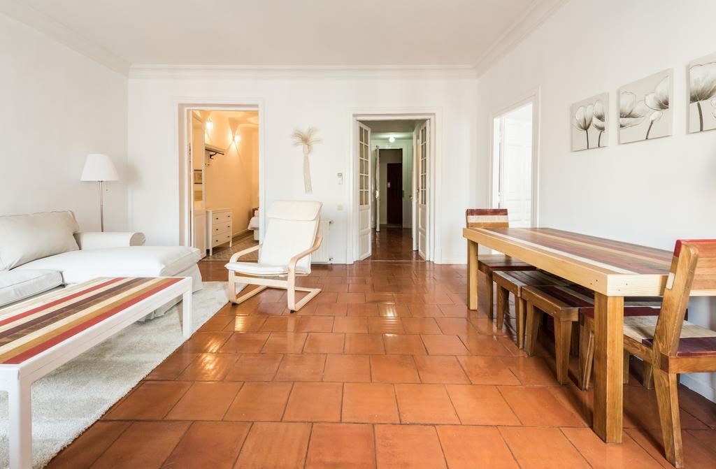 Apartamentos Madrid Centro W Ngoại thất bức ảnh