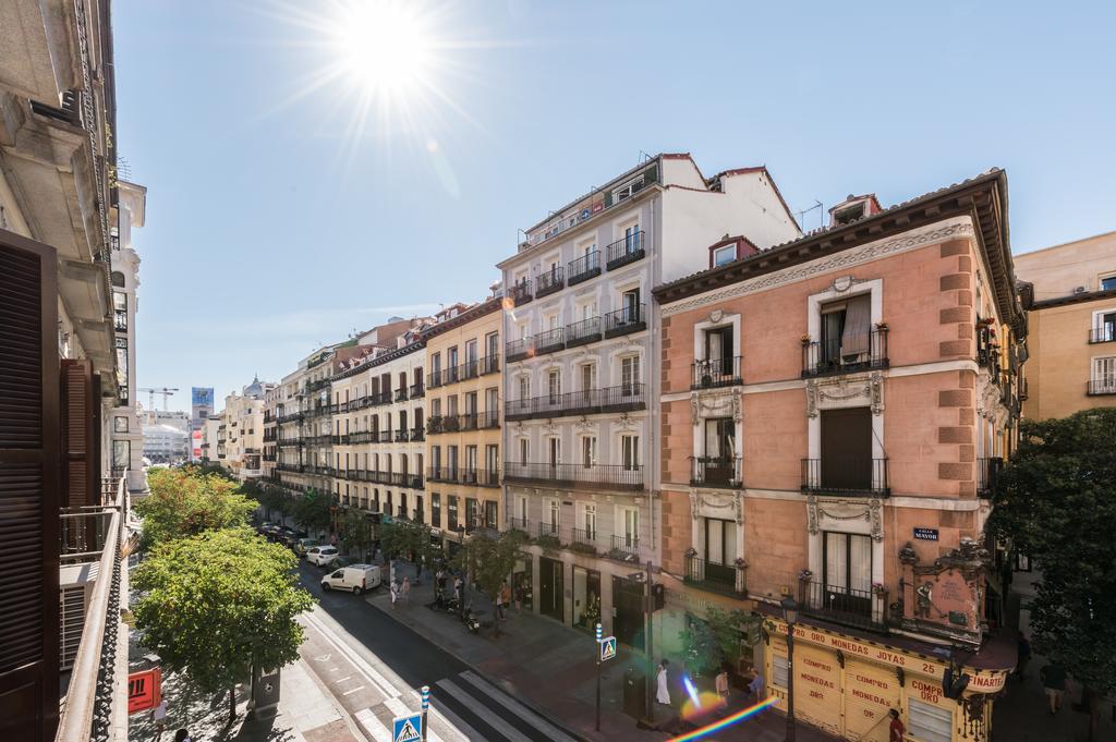 Apartamentos Madrid Centro W Ngoại thất bức ảnh
